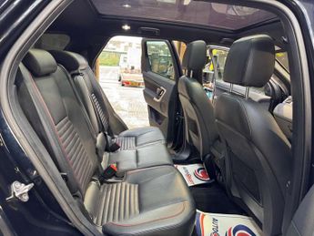 LAND ROVER DISCOVERY SPORT 2.0 Discovery Sport HSE Dynamic Luxury TD4 Auto 4WD 5dr