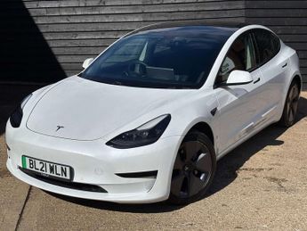TESLA MODEL 3 Model 3 Standard Range + 4dr