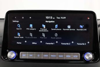 Hyundai KONA 64kWh Premium SUV 5dr Electric Auto (10.5kW Charger) (204 ps)