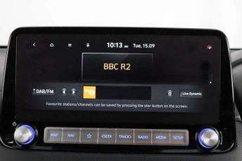 Hyundai KONA 64kWh Premium SUV 5dr Electric Auto (10.5kW Charger) (204 ps)