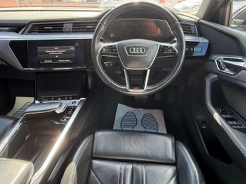 Audi e-tron 55 S line Sportback 5dr Electric Auto quattro 95kWh (408 ps)
