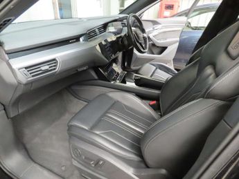 Audi e-tron 55 S line Sportback 5dr Electric Auto quattro 95kWh (408 ps)