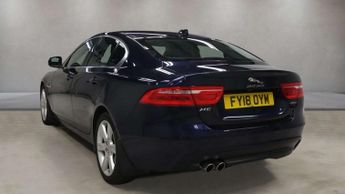JAGUAR XE 2.0d Portfolio Saloon 4dr Diesel Auto Euro 6 (s/s) (180 ps)