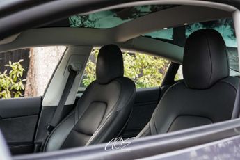 TESLA MODEL 3 Model 3 Long Range AWD 4WD 4dr