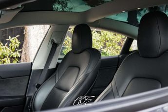 TESLA MODEL 3 Model 3 Long Range AWD 4WD 4dr