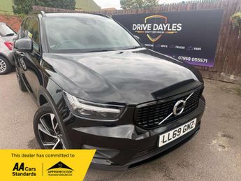 Volvo XC40 2.0 XC40 R-Design Pro T4 AWD Auto 4WD 5dr