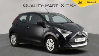 Toyota AYGO 1.0 VVT-i x-play Hatchback 5dr Petrol Manual Euro 6 (s/s) (71 ps