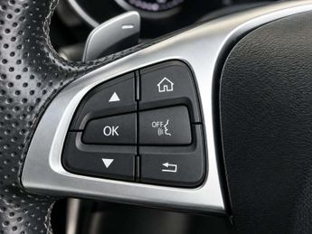 Mercedes-Benz C Class 2.1 C220d AMG Line Saloon 4dr Diesel 7G-Tronic+ Euro 6 (s/s) (17