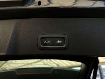 VOLVO XC40 1.5 XC40 Inscription Pro T5 Recharge Auto 5dr