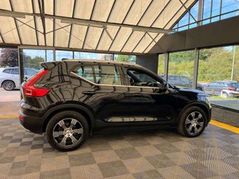 VOLVO XC40 2.0 XC40 Inscription T4 AWD Auto 4WD 5dr