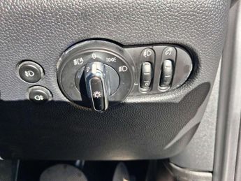 MINI HATCH Cooper S Electric Level 1 3dr