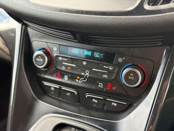 Ford KUGA 2.0 Kuga ST-Line X TDCi 4x4 Auto 4WD 5dr
