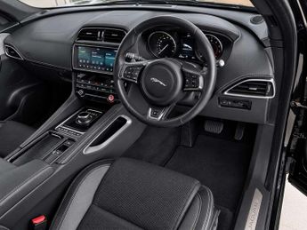 Jaguar F-PACE 2.0 D180 R-Sport SUV 5dr Diesel Auto AWD Euro 6 (s/s) (180 ps)