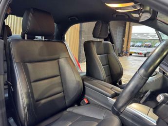 MERCEDES-BENZ E-CLASS 2.1 E220 AMG Sport CDi Auto 4dr