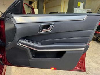 MERCEDES-BENZ E-CLASS 2.1 E220 AMG Sport CDi Auto 4dr