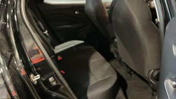Nissan Juke 1.6 Acenta Premium SUV 5dr Petrol Hybrid Auto Euro 6 (143 ps)
