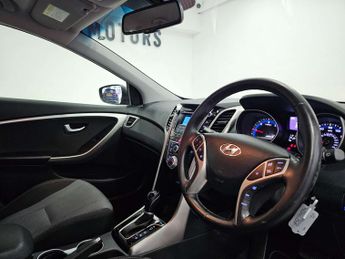 HYUNDAI I30 1.6 i30 SE Blue Drive CRDi Semi-Auto 5dr
