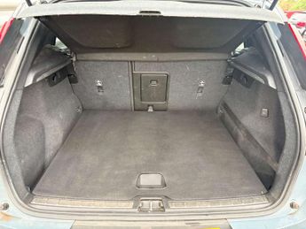 VOLVO XC40 2.0 XC40 R-Design D3 Auto 5dr