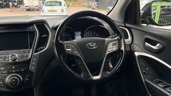 HYUNDAI SANTA FE 2.2 CRDi Premium SUV 5dr Diesel Auto 4WD Euro 5 (7 seat) (194 bh