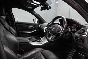 BMW 3 SERIES 2.0 320i M Sport Auto 4dr