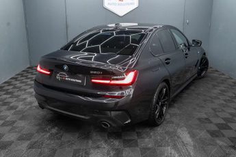BMW 3 SERIES 2.0 320i M Sport Auto 4dr