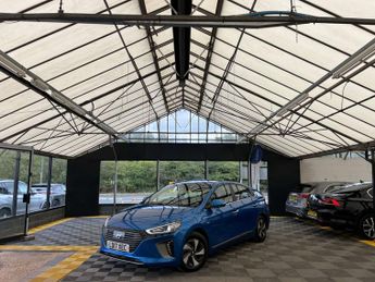 HYUNDAI IONIQ 1.6 IONIQ Premium SE FHEV Semi-Auto 5dr