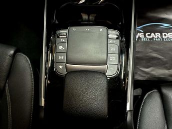 MERCEDES-BENZ GLA 1.3 GLA 250 Exclusive Edition Premium E Auto 5dr