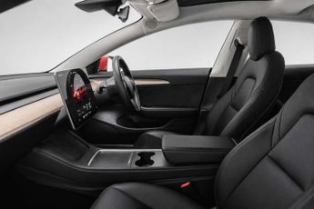 TESLA MODEL 3 Saloon 4dr Electric Auto RWD (241 bhp)