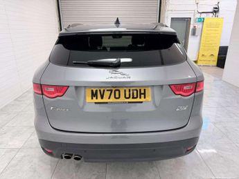 JAGUAR F-PACE 2.0 F-PACE Chequered Flag AWD D Auto 4WD 5dr