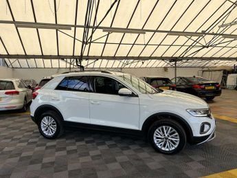 VOLKSWAGEN T-ROC 1.5 T-Roc Life TSI Semi-Auto 5dr