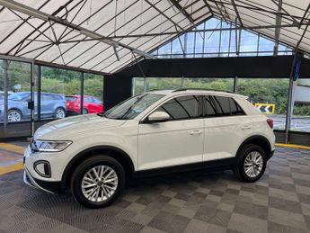 VOLKSWAGEN T-ROC 1.5 T-Roc Life TSI Semi-Auto 5dr