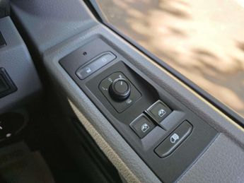 VOLKSWAGEN TRANSPORTER 2.0 Transporter T30 Startline TDI