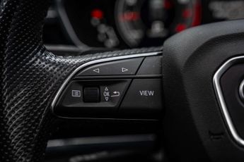 AUDI Q3 1.5 Q3 S Line Edition 1 35 TFSI MHEV Semi-Auto 5dr