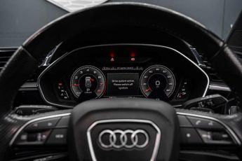 AUDI Q3 1.5 Q3 S Line Edition 1 35 TFSI MHEV Semi-Auto 5dr