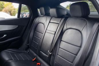 MERCEDES-BENZ GLC 2.0 GLC250 AMG Line Coupe 5dr Petrol G-Tronic+ 4MATIC Euro 6 (s/