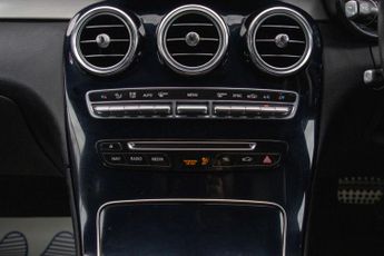MERCEDES-BENZ GLC 2.0 GLC250 AMG Line Coupe 5dr Petrol G-Tronic+ 4MATIC Euro 6 (s/