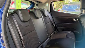 RENAULT CLIO 1.5 dCi Dynamique S Nav Hatchback 5dr Diesel EDC Euro 6 (s/s) (9