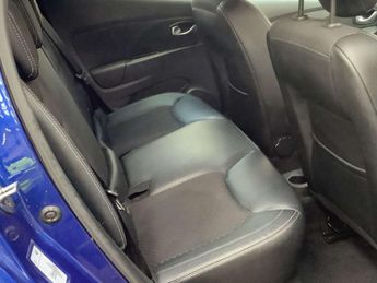 RENAULT CLIO 1.5 dCi Dynamique S Nav Hatchback 5dr Diesel EDC Euro 6 (s/s) (9