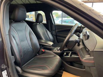 FORD MUSTANG MACH-E Mustang Mach-E Extended-Range AWD 4WD 5dr