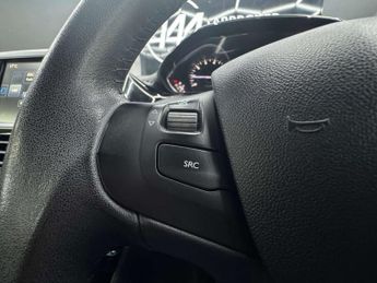 PEUGEOT 208 1.2 208 Allure 5dr