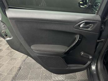 PEUGEOT 208 1.2 208 Allure 5dr