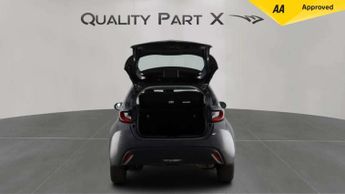 Toyota Yaris 1.5 VVT-h Icon Hatchback 5dr Petrol Hybrid E-CVT Euro 6 (s/s) (1