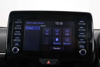 Toyota Yaris 1.5 VVT-h Icon Hatchback 5dr Petrol Hybrid E-CVT Euro 6 (s/s) (1