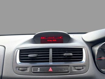 Vauxhall Mokka 1.4T SE SUV 5dr Petrol Auto 2WD Euro 5 (140 ps)