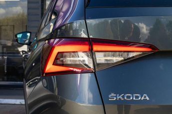 SKODA KODIAQ 2.0 TDI SportLine SUV 5dr Diesel DSG 4WD Euro 6 (s/s) (7 Seat) (