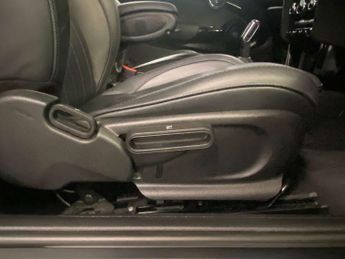 MINI HATCH Cooper S Electric Level 3 3dr
