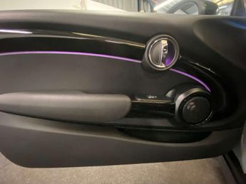 MINI HATCH Cooper S Electric Level 3 3dr