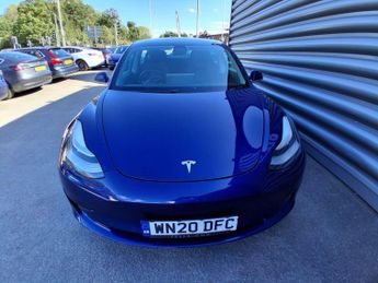 TESLA MODEL 3 Model 3 Standard Range + 4dr