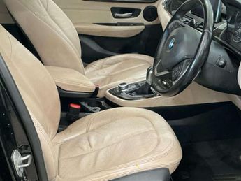 BMW 2 Series GRAN TOURER 2.0 220d Luxury MPV 5dr Diesel Auto xDrive Euro 6 (s/s) (190 ps)