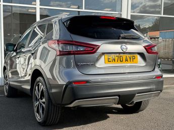 NISSAN QASHQAI 1.3 Qashqai N-Connecta DiG-T Semi-Auto 5dr